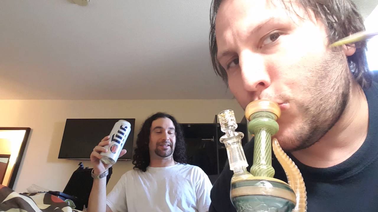 invited to LAS VEGAS hemfest by Custom grow 420 jolie olie and bumpasaurus420