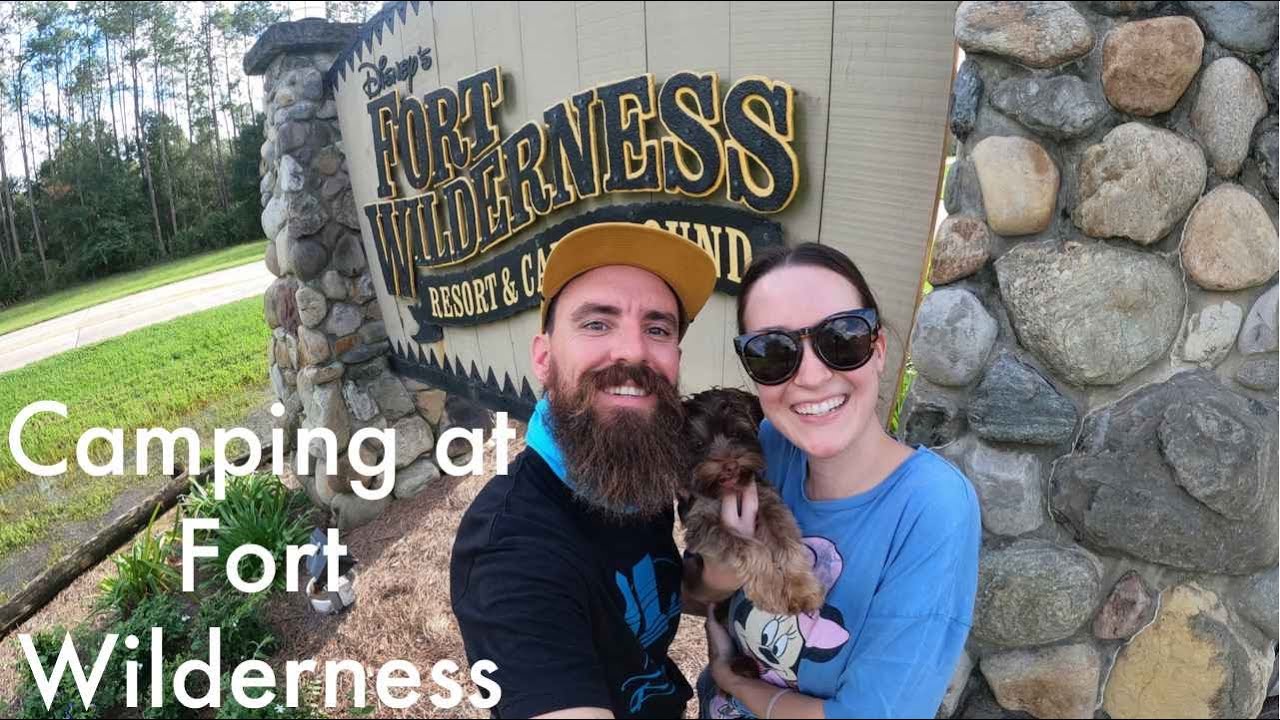 Camping at Fort Wilderness (Coleman Lantern LT 16FB Tour)