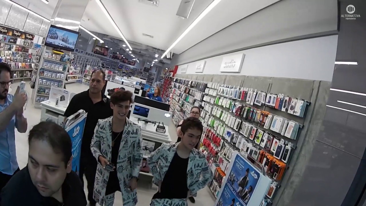 Aristemo presenta a: Emilio y Joaquin (Mixup Valle Oriente Mty)