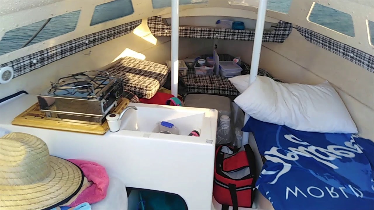 Towra Pont Overnight Farr 5000 a 5m Trailer Sailer. Singlehanded