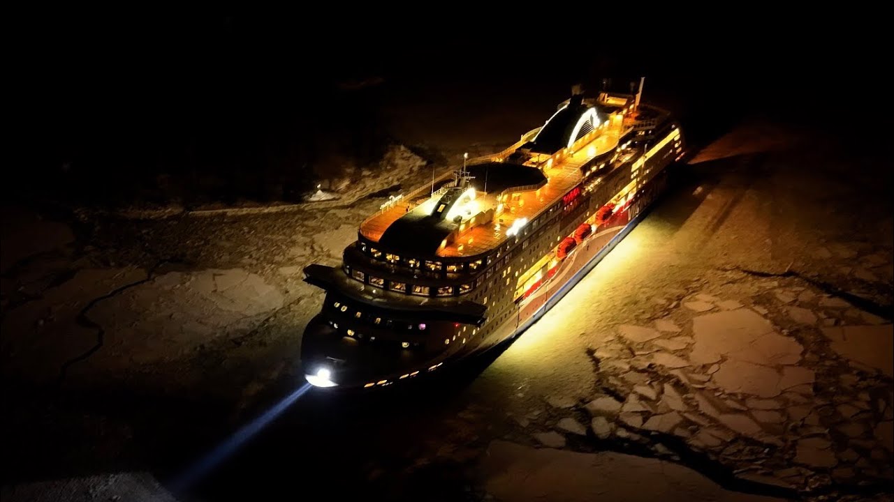 Viking Grace, 13