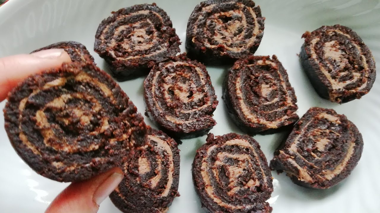 Keep Leftover CAKE! - Make this instead* #cakeroll #cake #chocolatecake
