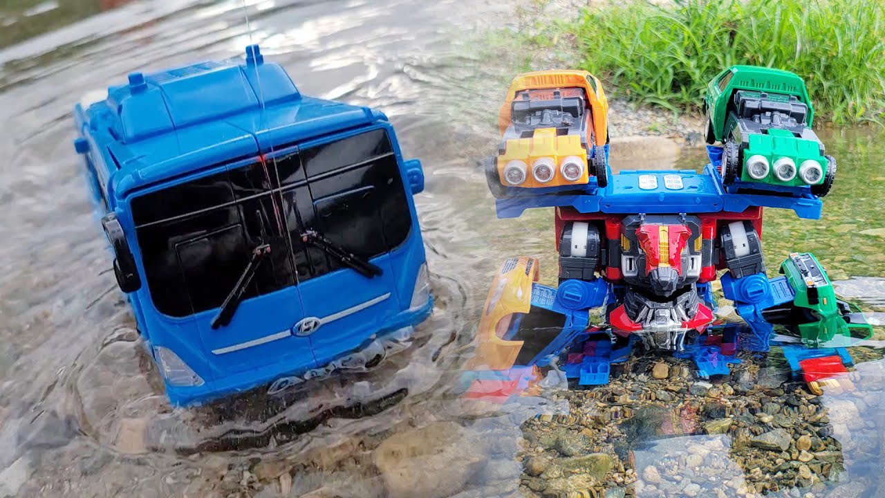 헬로카봇 로드세이버 곰 파워모드 변신해서 물고기 잡기!