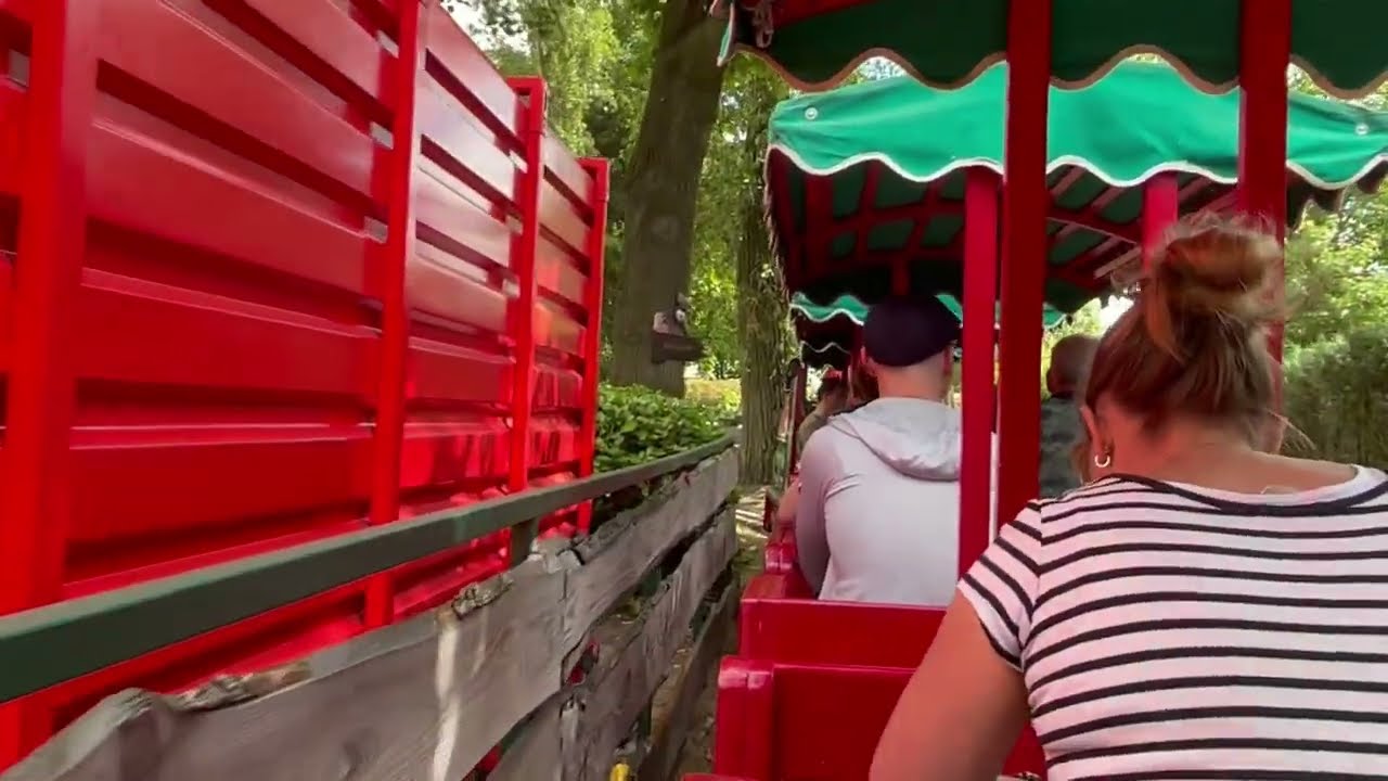 Attractiepark De Waarbeek in Hengelo Nederland 30-7-2022 Part 3