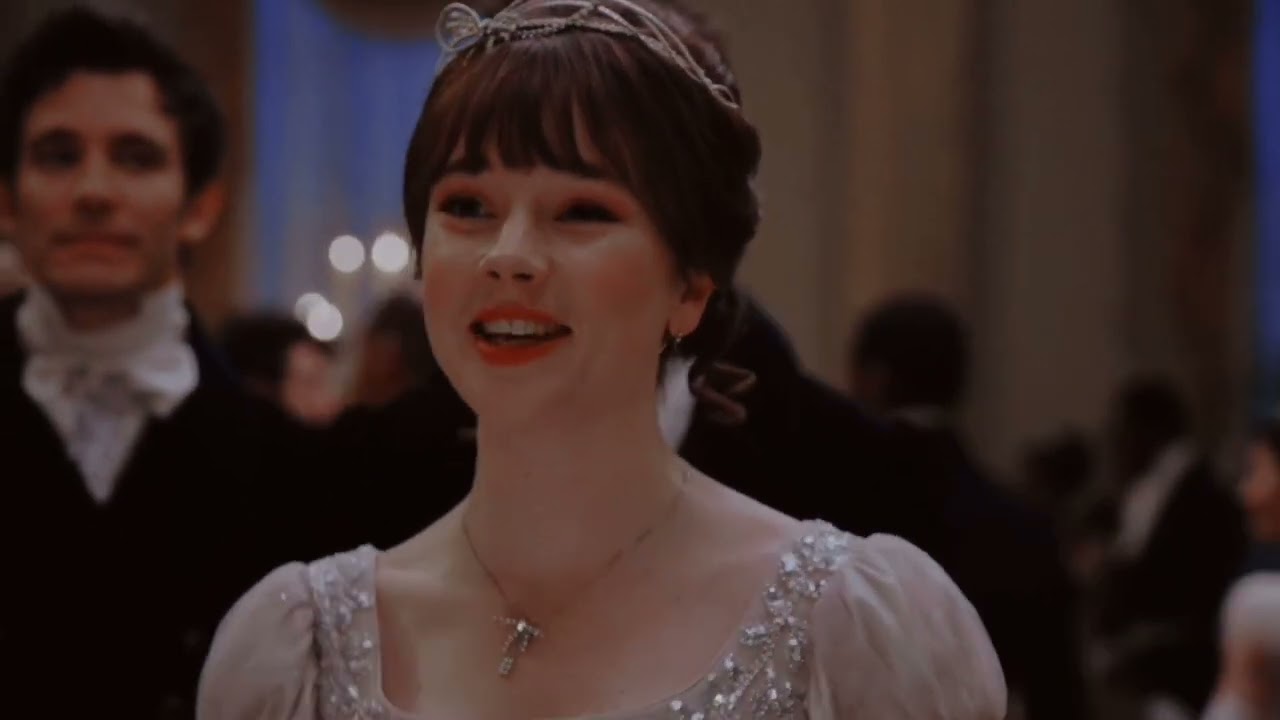 Sit Still Look Pretty || Eloise Bridgerton