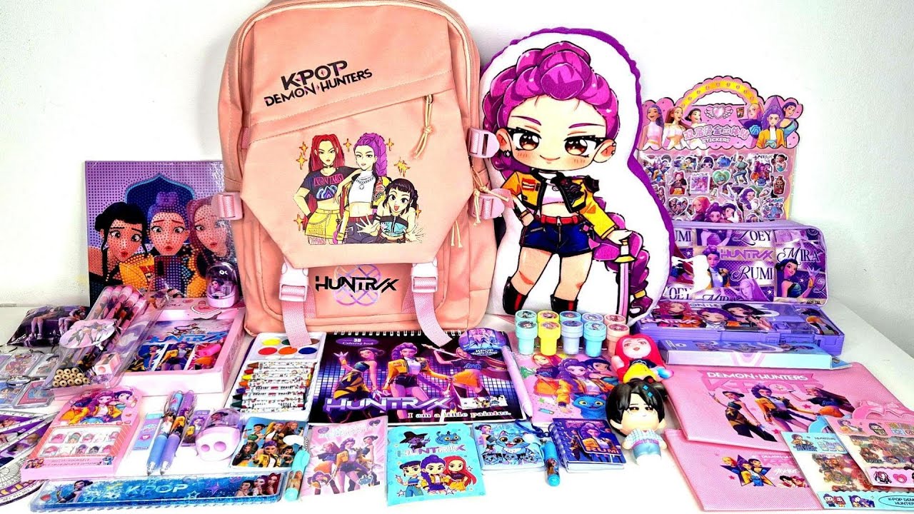 K-POP DEMON HUNTERS STATIONERY HAUL 2025!✨Unboxing School Bag, Coloring Book & Cute Tools
