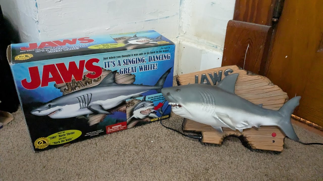 Jaws, It's a Singing, Dancing, Great White! 