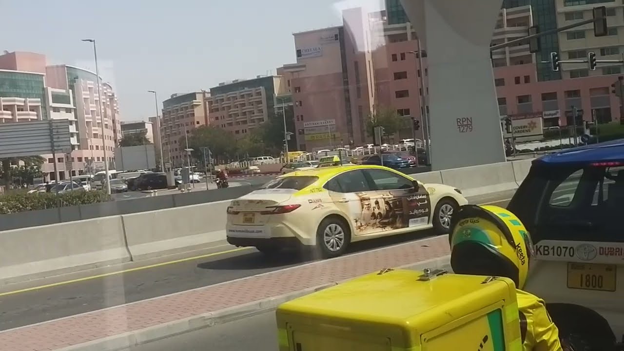 Today morning Ibn Battuta bas station side  Dubai අද උදේ බටුටා බස් ස්ටන්ඩ් එක හරියේ බස් එකේ යද්දි