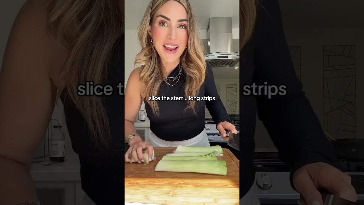 すごくクセになる！作ったらぜひ教えてくださいね！#リーキ #クリスピー #スナック #ヘルシースナック #ショートパンツ #レシピ