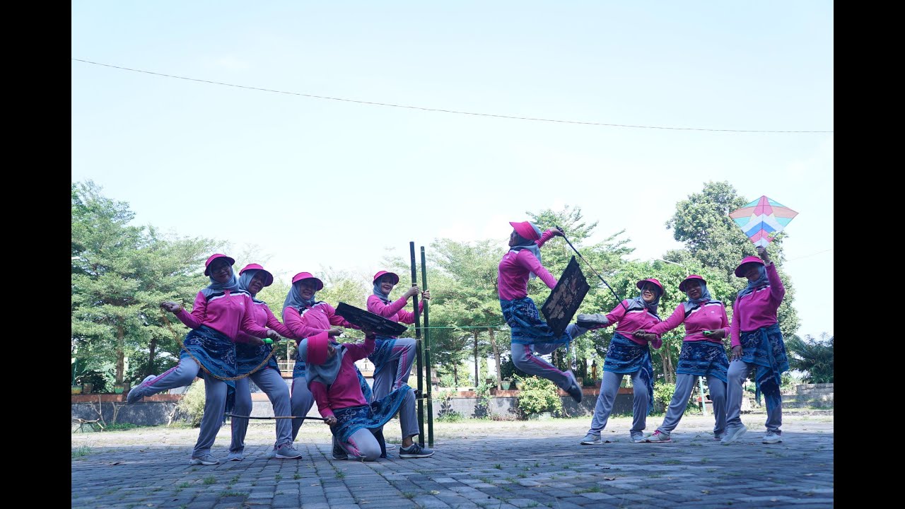 Senam Gemar Gatra DWP SMK Negeri 4 Mataram - NTB