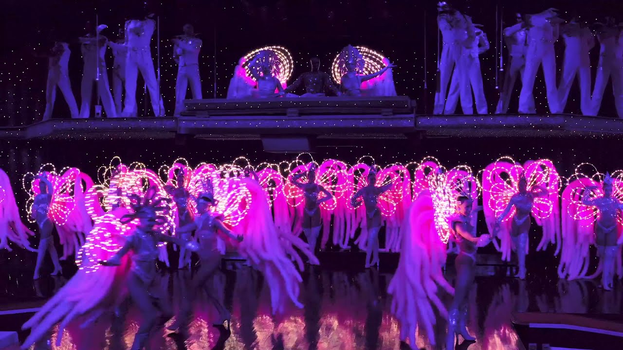F&eacute;erie au Moulin Rouge extraits final F&eacute;erie 2021