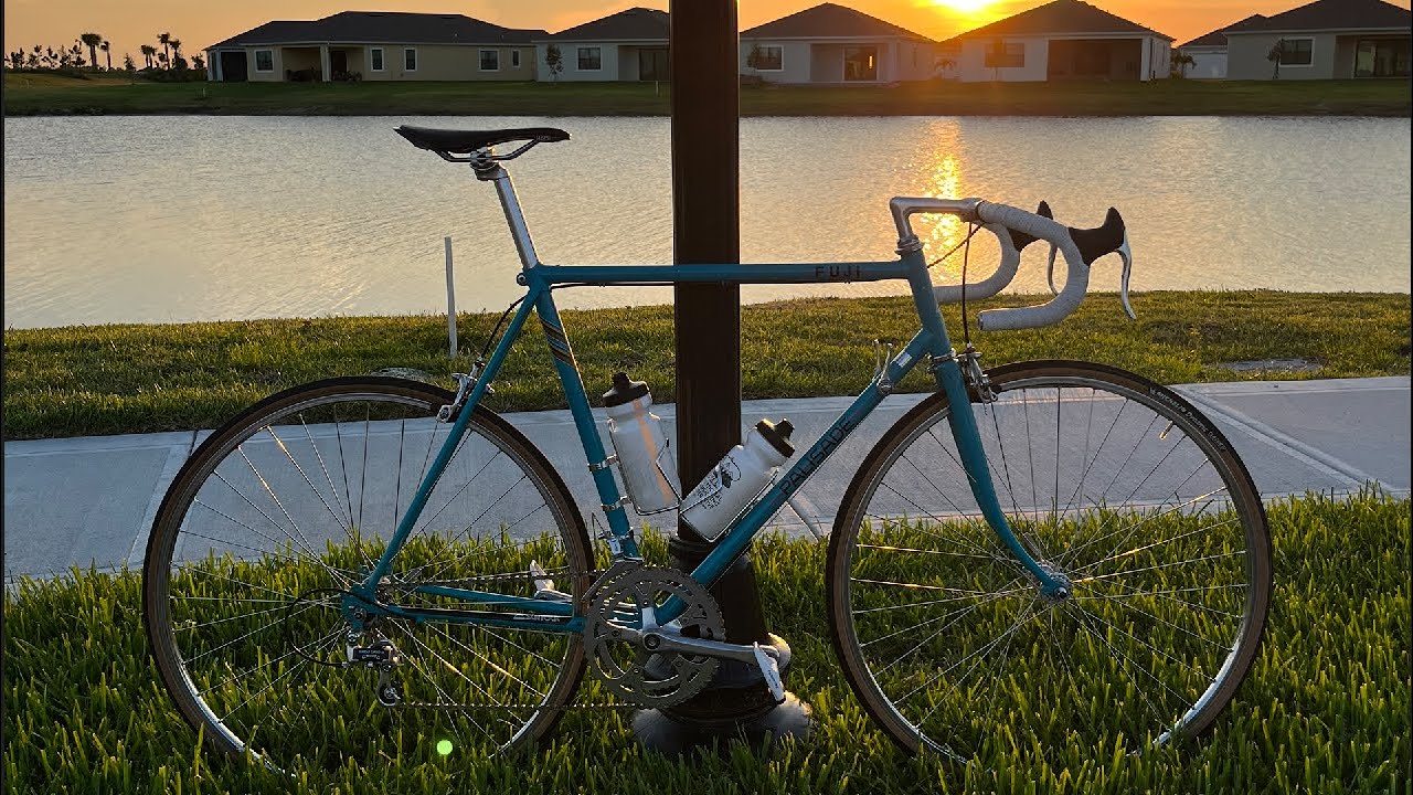 Vintage Suntour Alpha 3000 and 5000 Components. 87 Fuji Vintage Road Bike Quick Update!