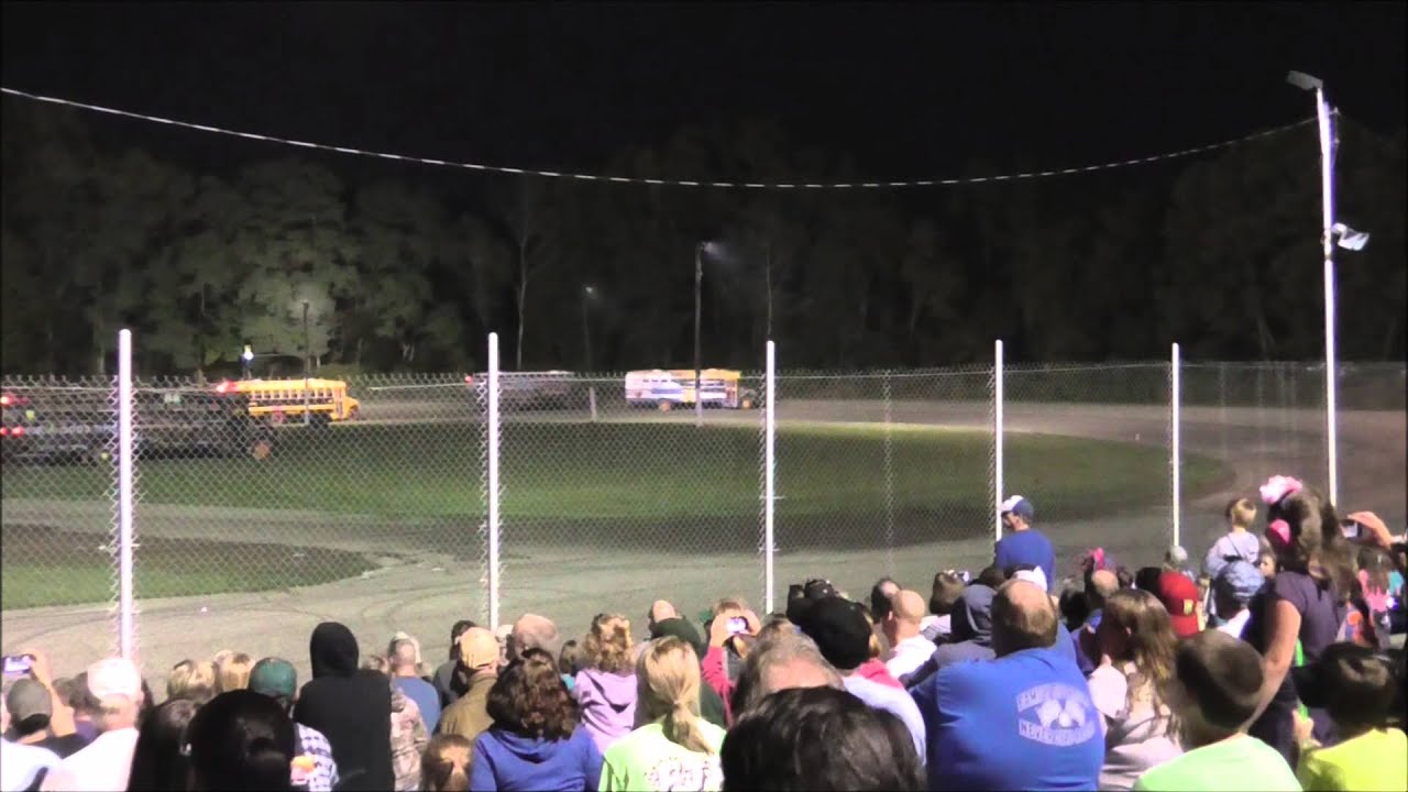 Galesburg Speedway 8-30-15 School Bus Race