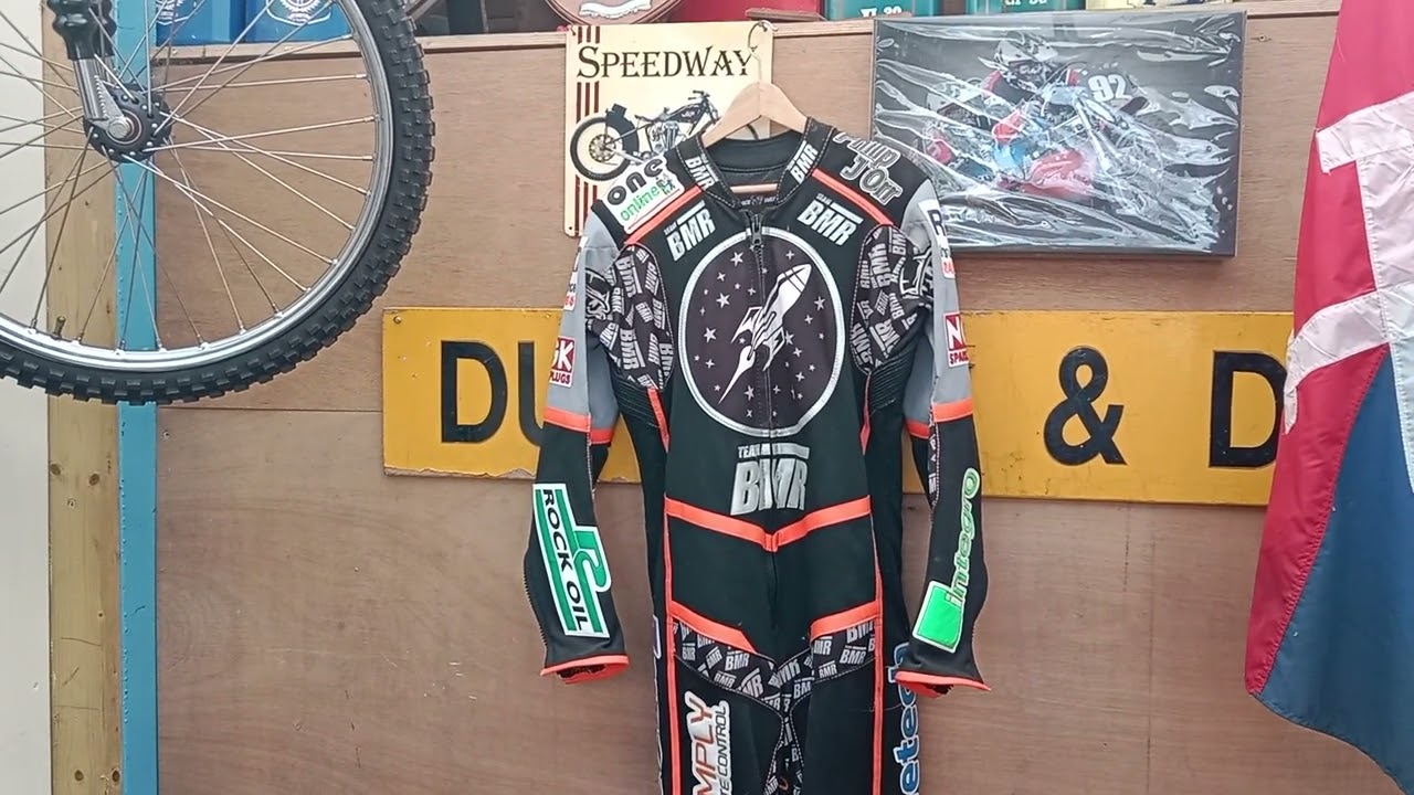 @christopherpearson1752 English Gentleman's Speedway collection #jap #godden #jawa #speedway