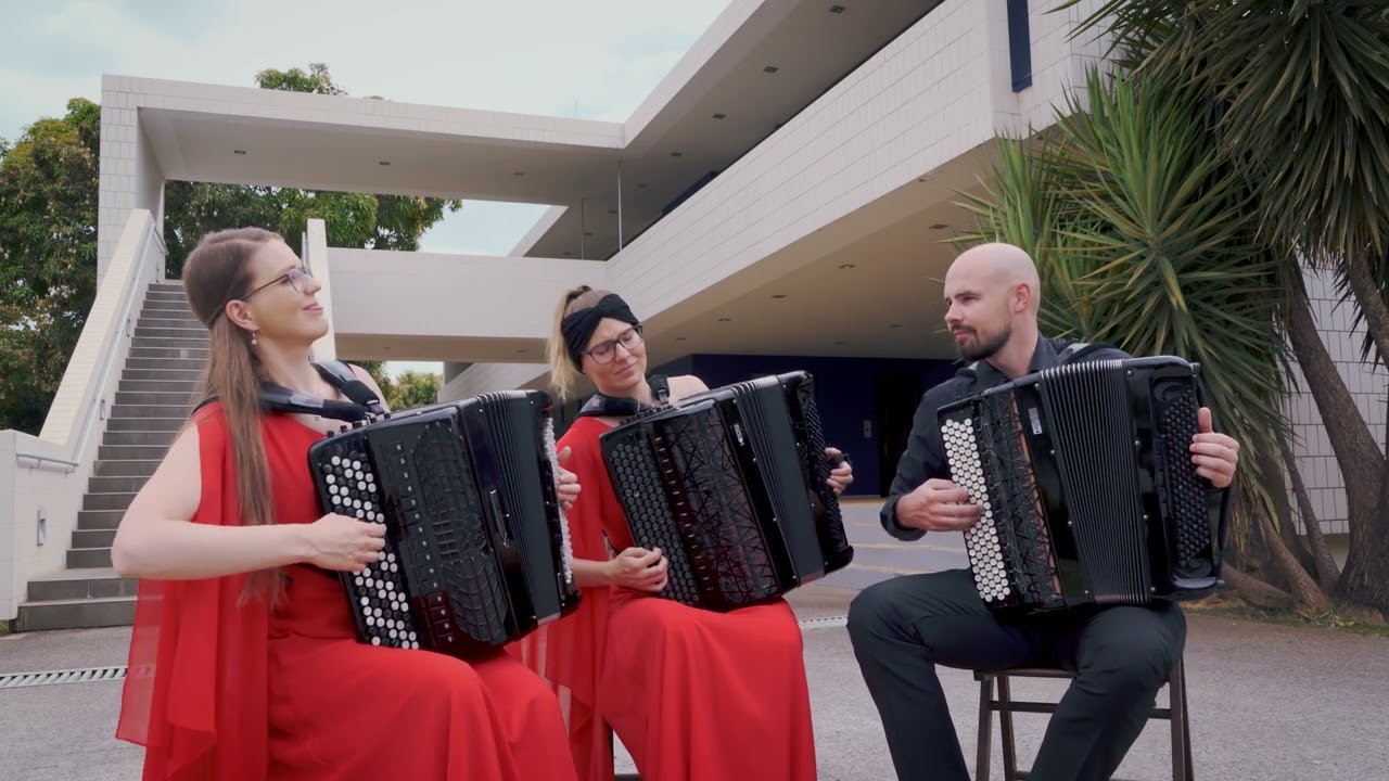 Ástor Piazzolla – La Muerte del Angel, Check Accordion Trio