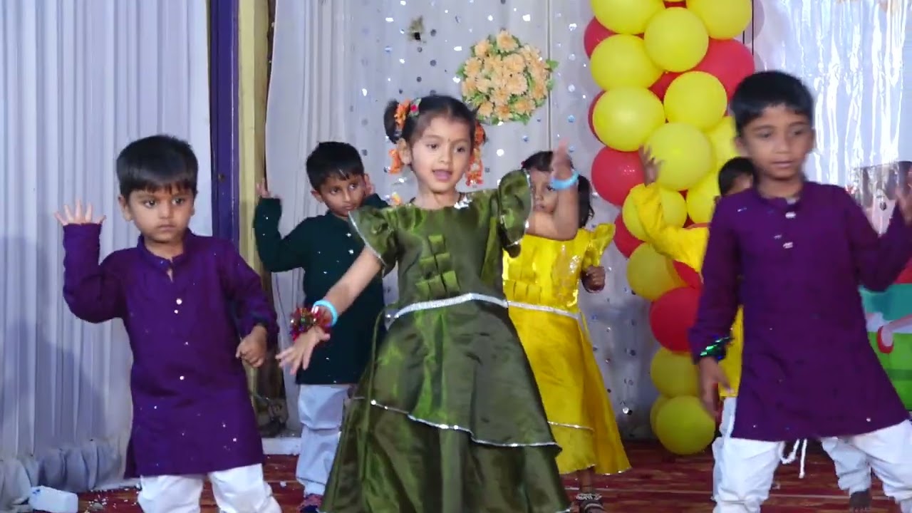 SSV School LKG students dance performance