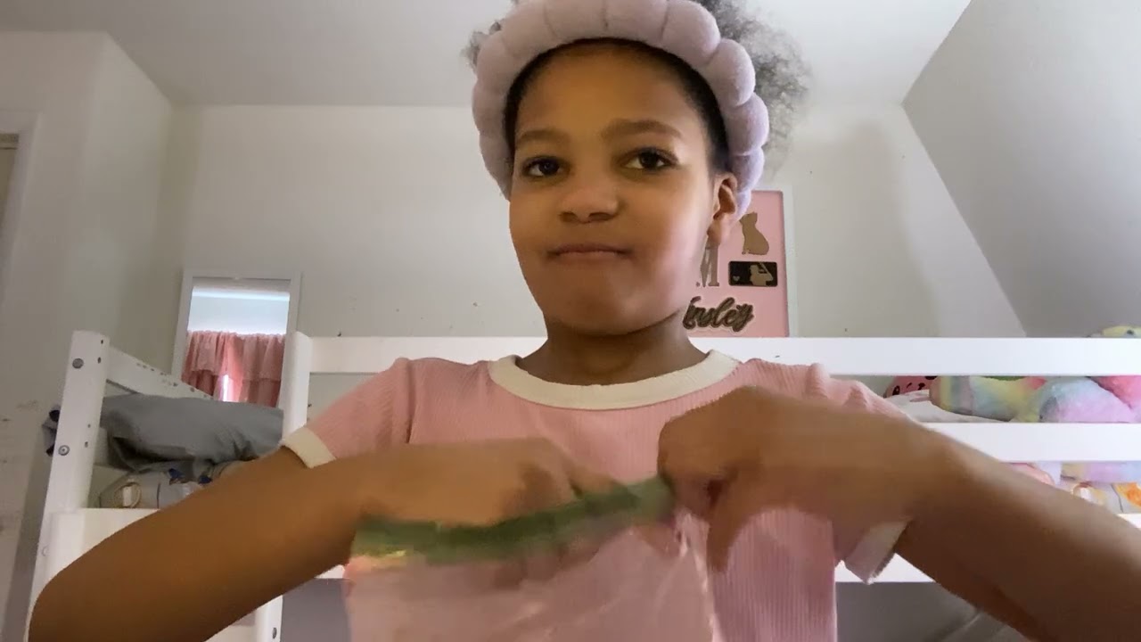 Get ready with me.