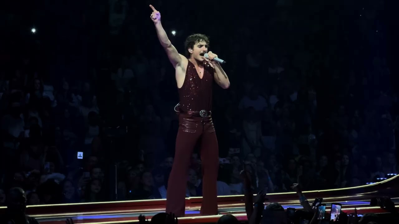 Benson Boone - Pretty Slowly (Live in Ft Worth TX at Dickies Arena on September 20 2025)