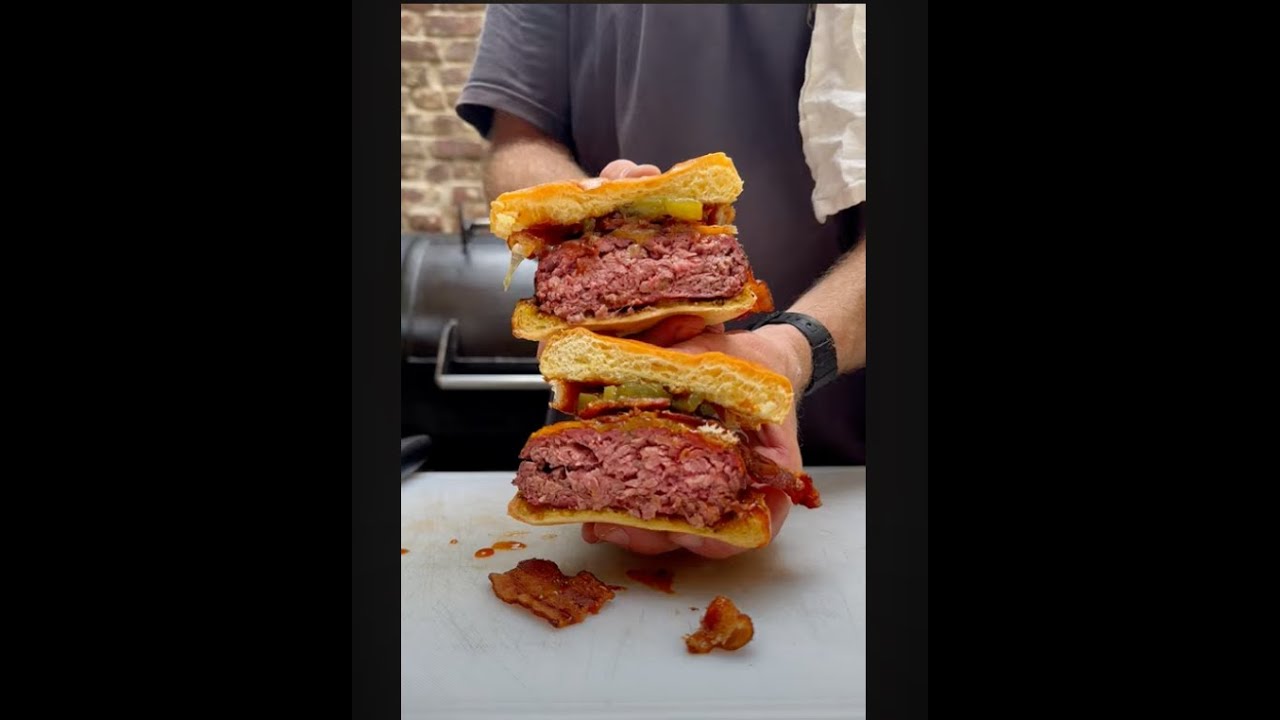 Rolling Bones Rodeo Burger