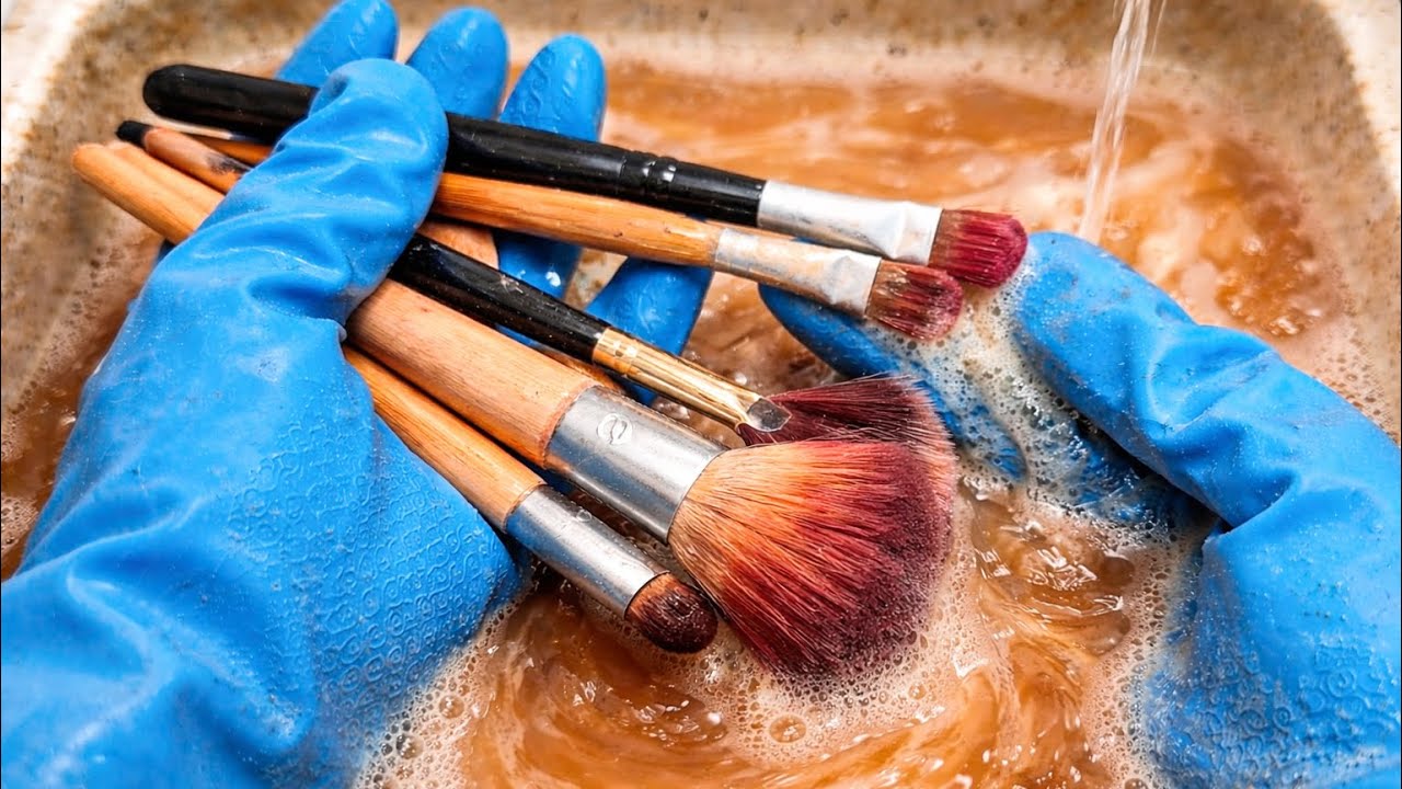 DIRTIEST Makeup Brushes Ever? | Watch This Insane Clean Transformation