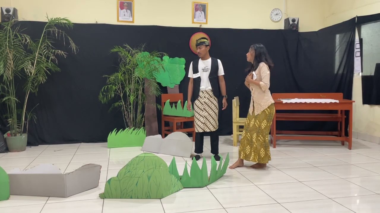 DRAMA UPRAK XII-1 
