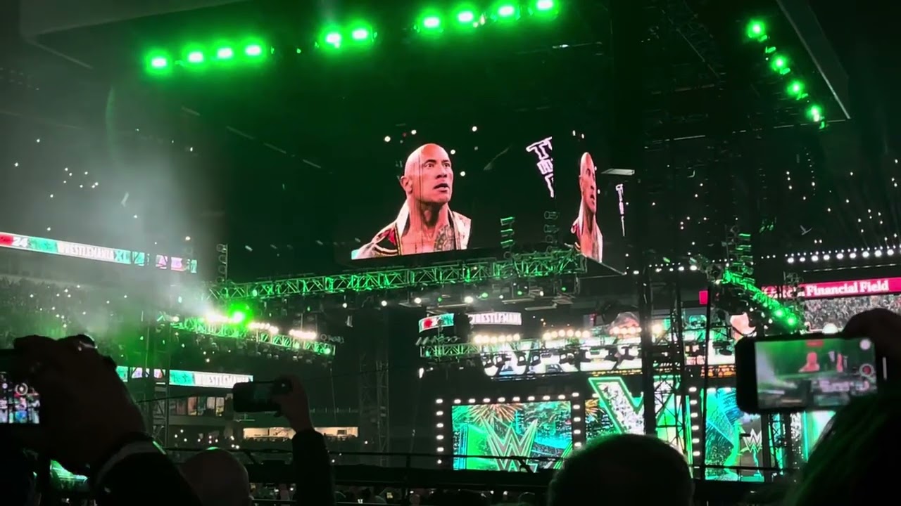 THE UNDERTAKER CHOKESLAMS THE ROCK AT WRESTLEMANIA 40 NIGHT 2