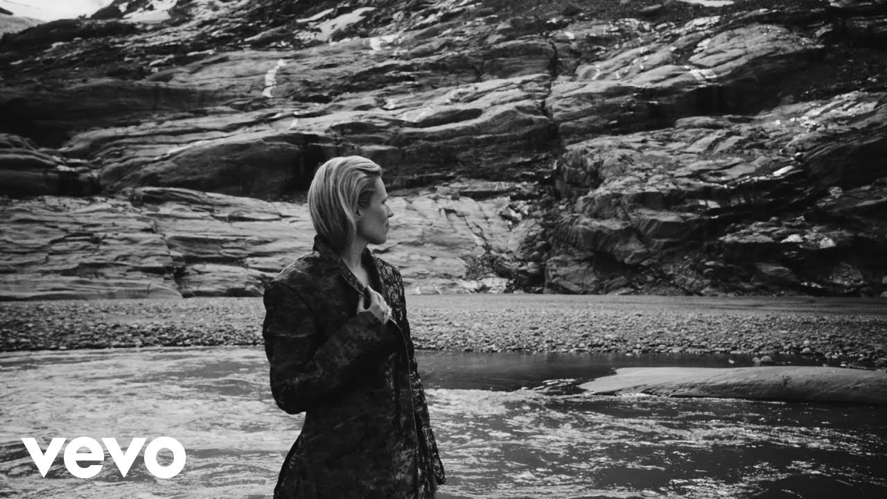 Eldbj&oslash;rg Hemsing, Arctic Philharmonic - Edvard Grieg: Last Spring (Official Music Video)