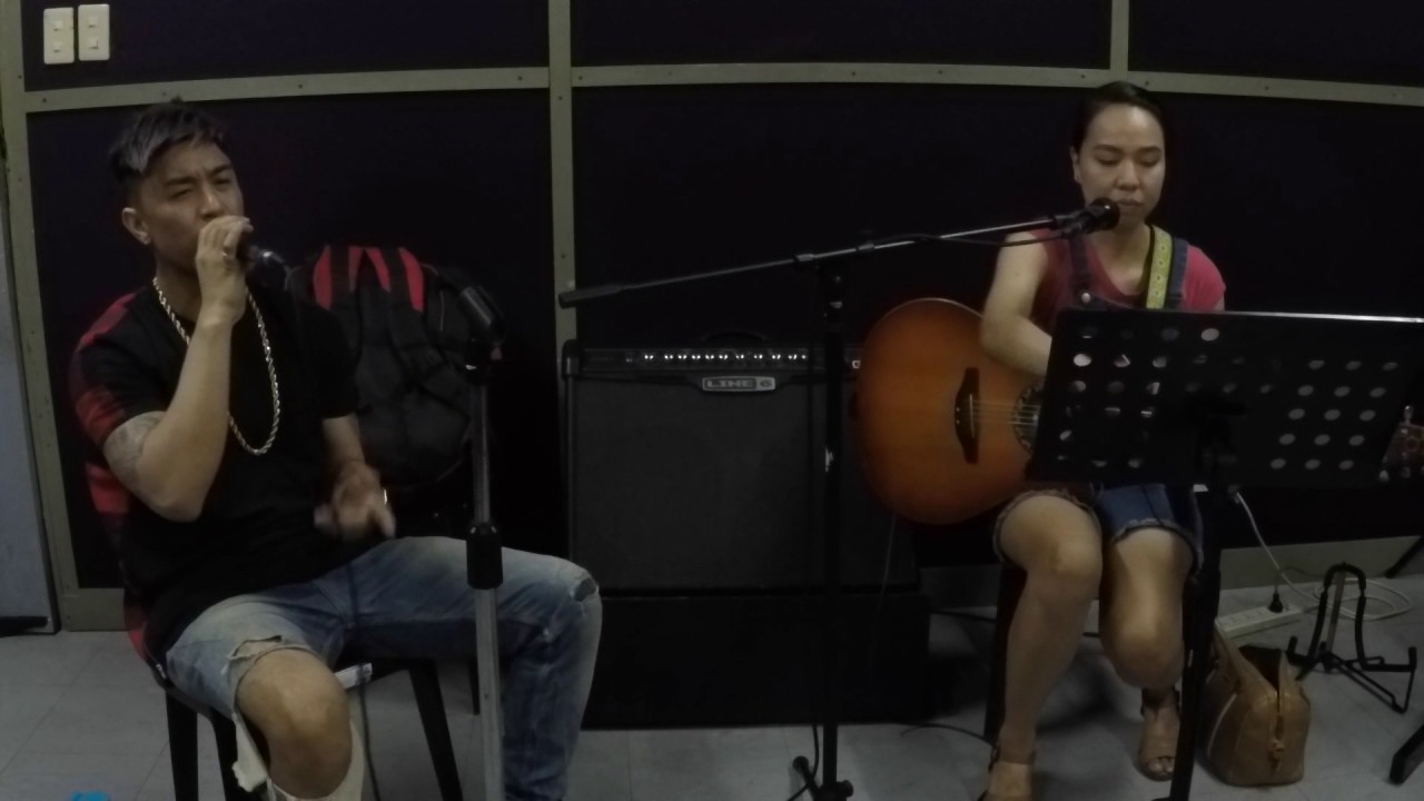 KRIS LAWRENCE with Simply JEAN in &ldquo;CHUNKY&rdquo;