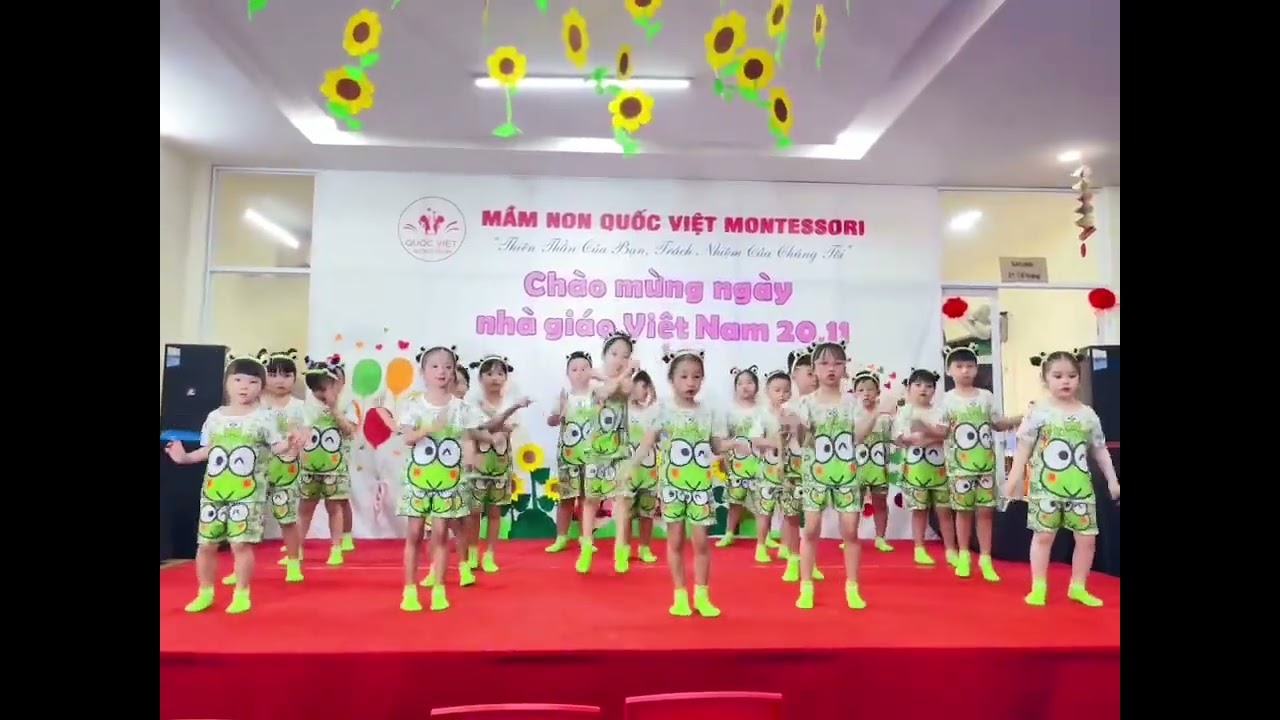 Múa : Ếch Ngồi Đáy Giếng. Biểu Diễn: Lớp Jupiter ( Châu Linh)