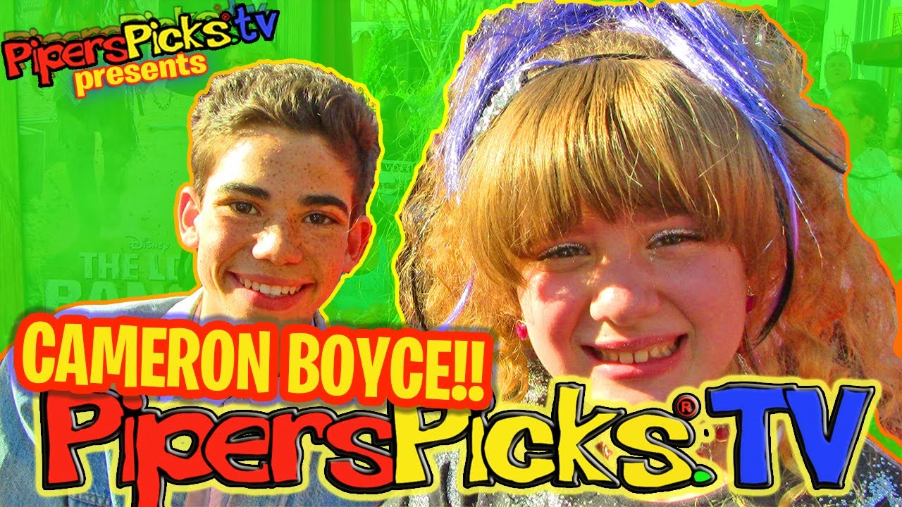 CAMERON BOYCE with PIPER & MAYA BOYCE DANCING, SINGING, JESSIE & DATING