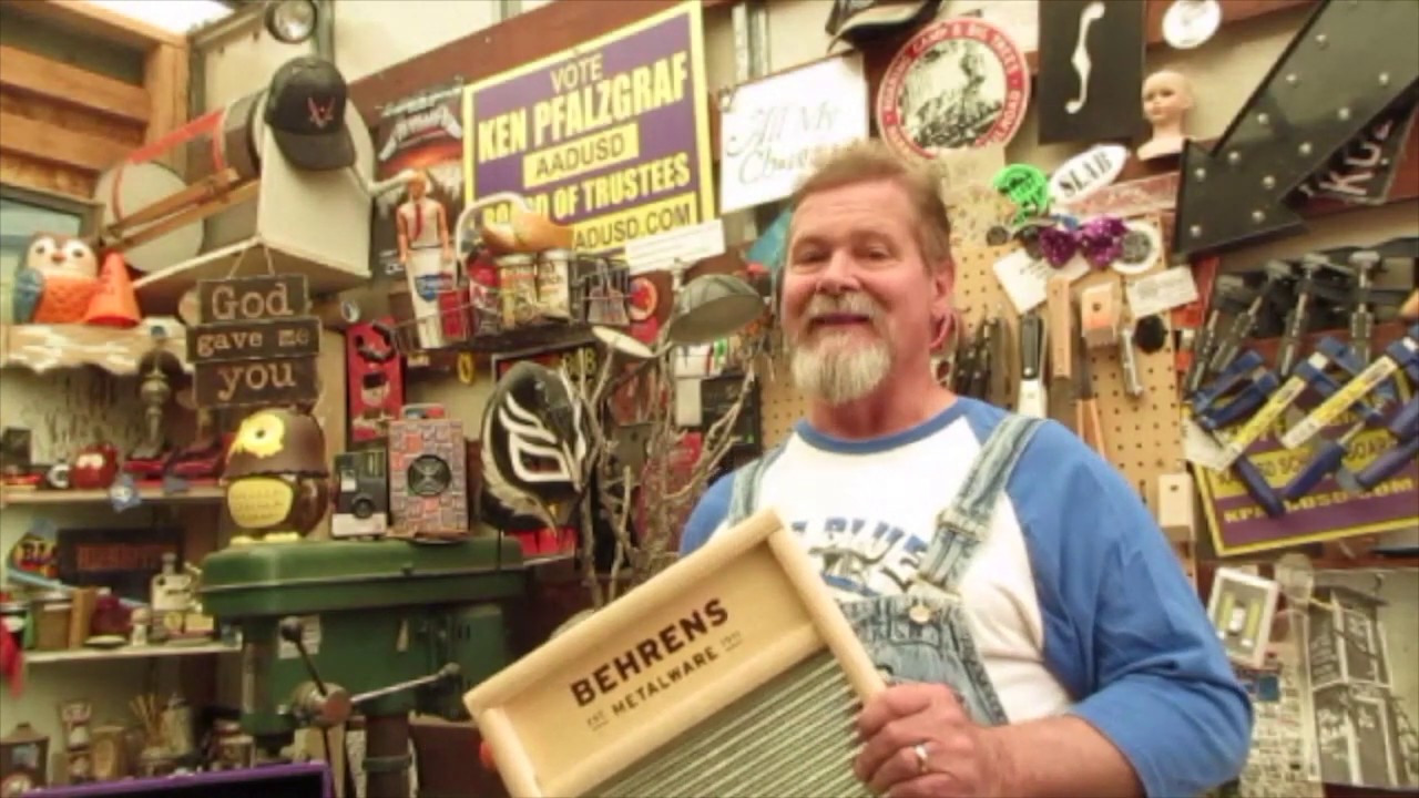 How To Build An: Electric Washboard
