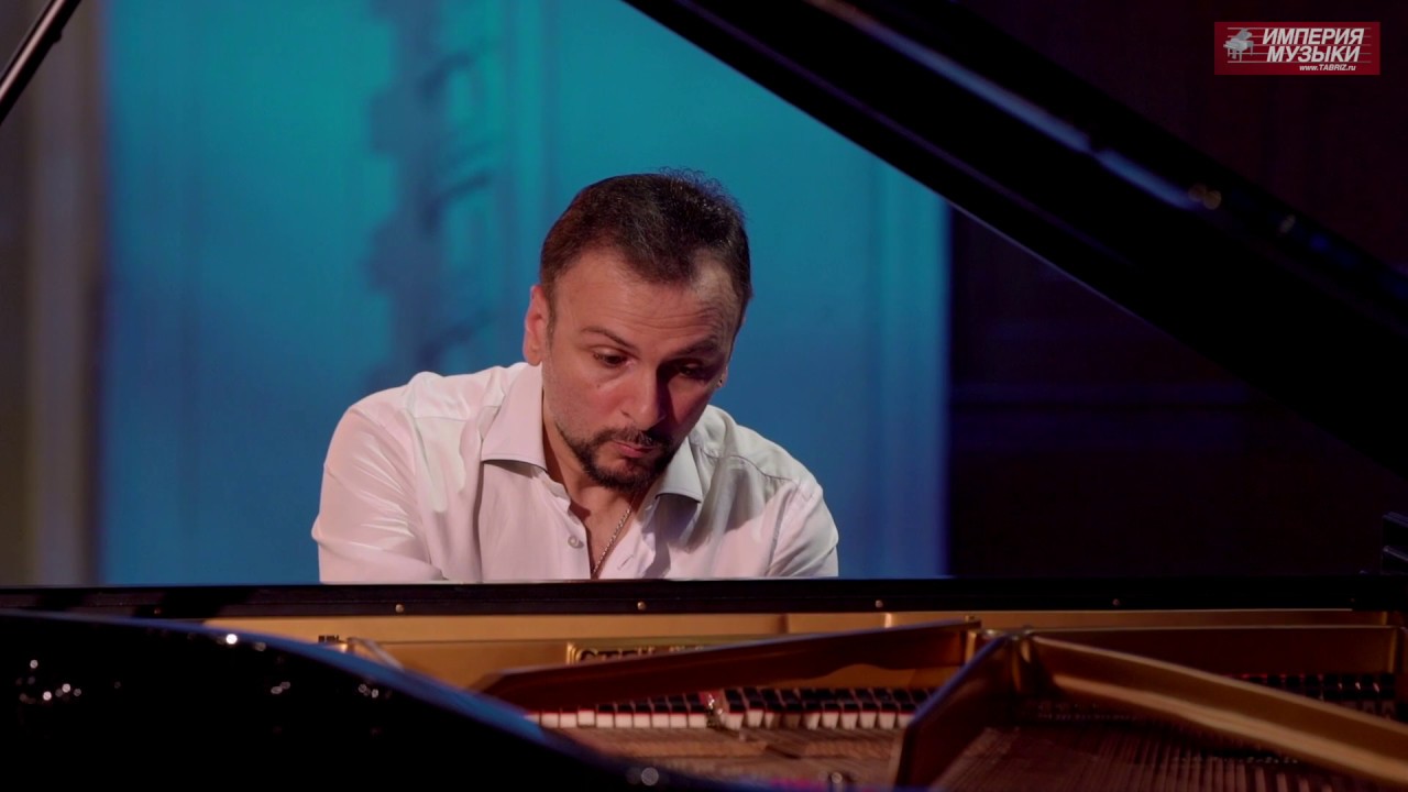 PROKOFIEV-VARTANIAN - March. VAZGEN VARTANIAN piano