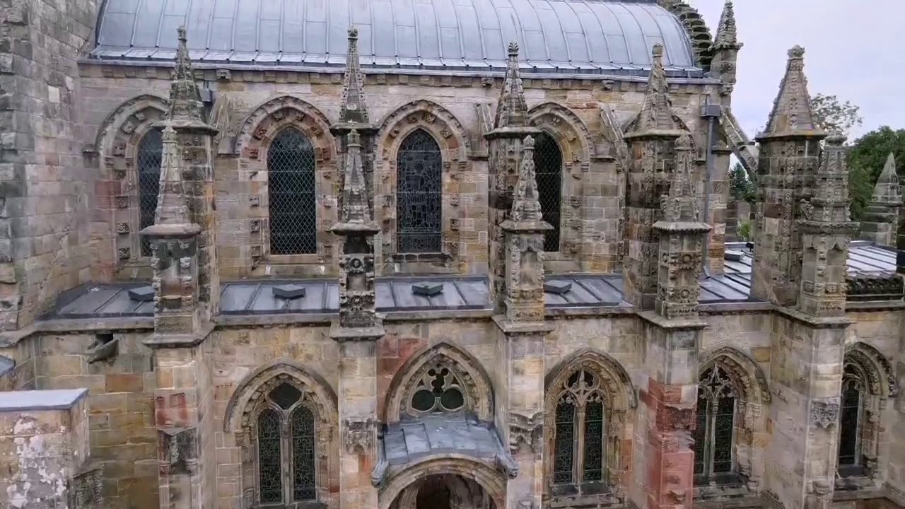 DJI MAVIC AIR 2.    Rosslyn Chapel