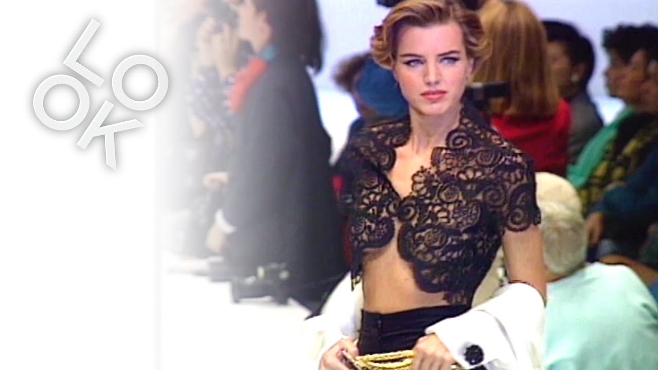 Power Underdressing: Fashion Classics