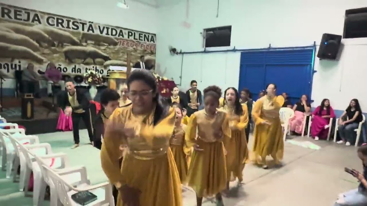Coreografia REACENDE A CHAMA-Sued Silva