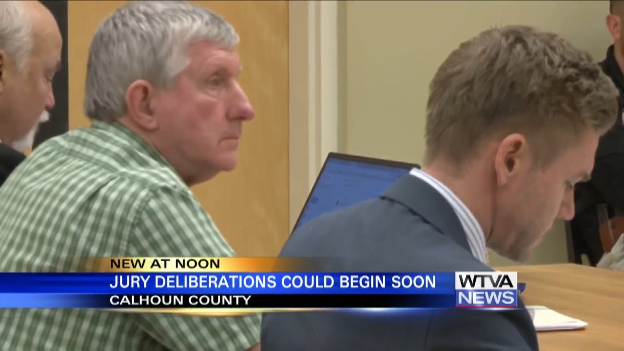 Телеканал Court TV прекратил прямую трансляцию повторного судебного процесса по делу об убийстве ...