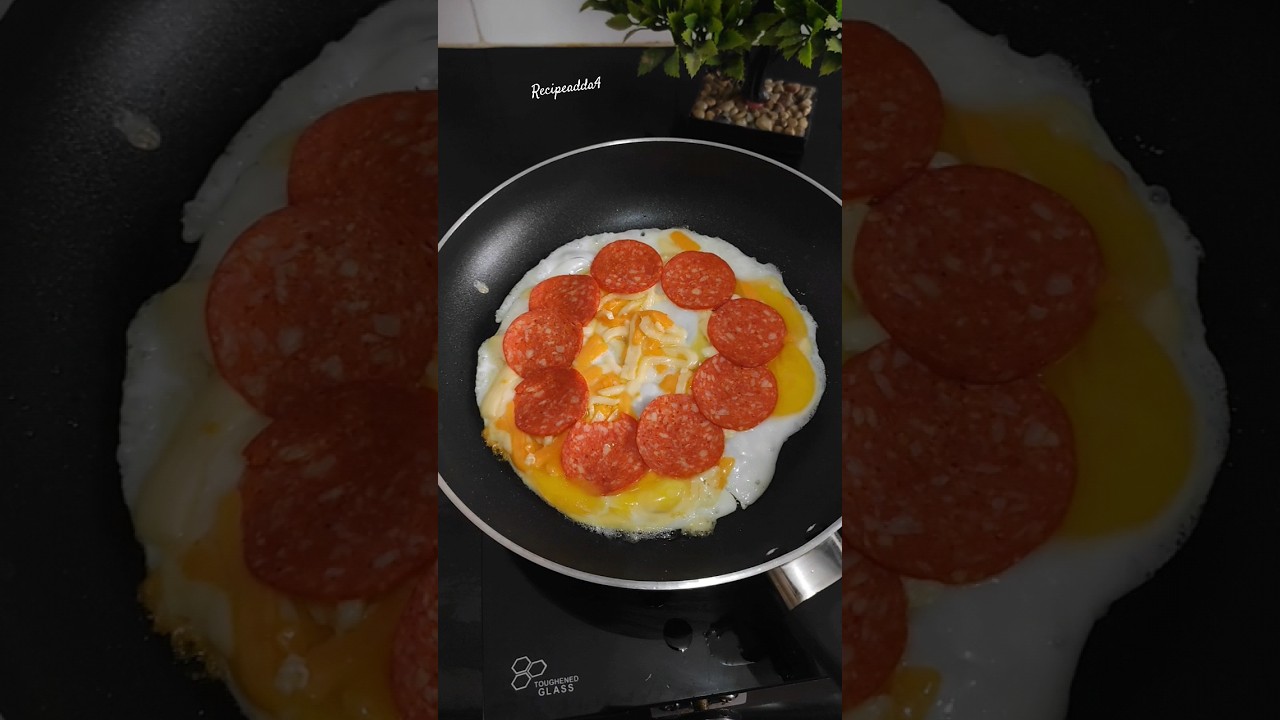 Pizza like omelette with pepperoni 