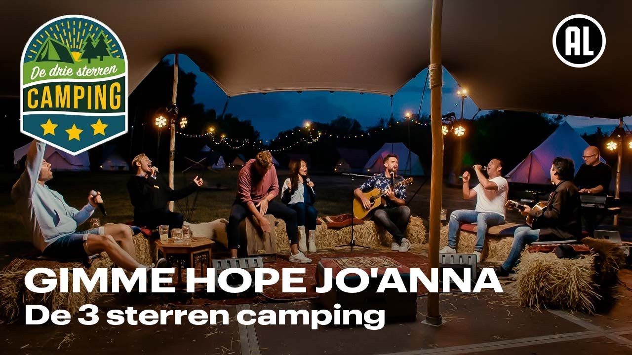 Romy Monteiro, Daan Boom en Najib Amhali met Nick & Simon - Gimme Hope Joanna | De 3-sterren camping