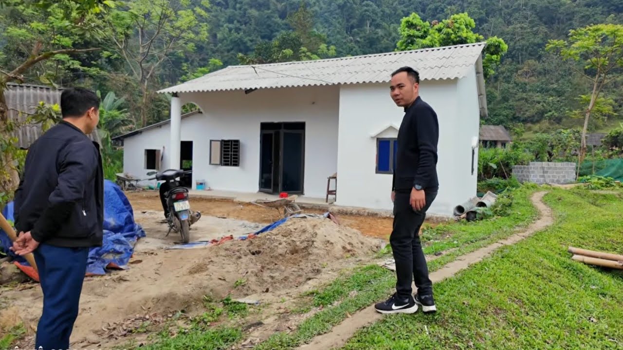 Tin vui Má Nhi ra khánh thành nhà và khởi công cây cầu trong Nậm Thuổm. Nguyễn Tất Thắng
