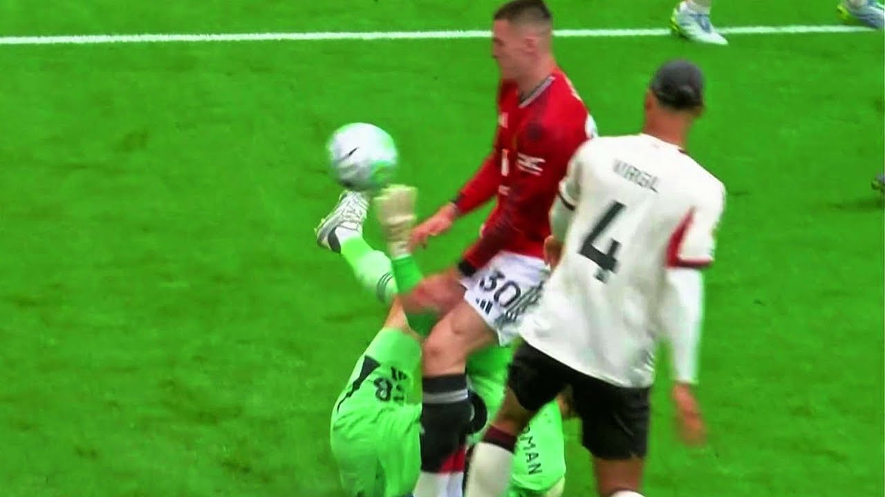 Did VAR Ignore Sesko&rsquo;s Handball vs Liverpool | Manchester United Vs Liverpool 