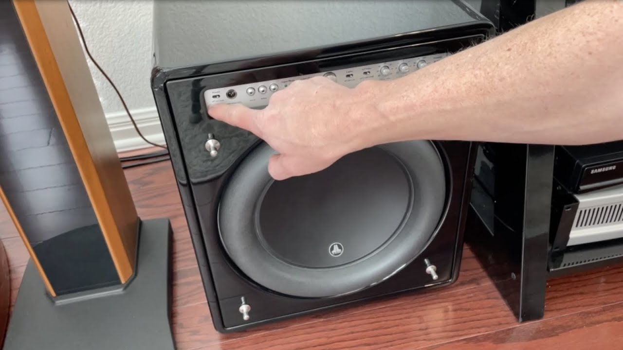 JL Audio FATHOM “Power On” cap amplifier repair - step by step guide for repair at home.