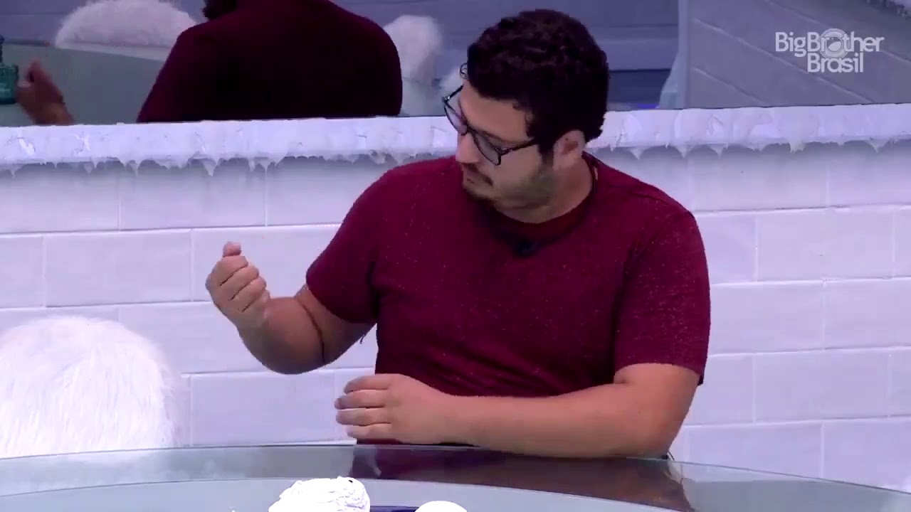 Victor Hugo falando sozinho pt. 2