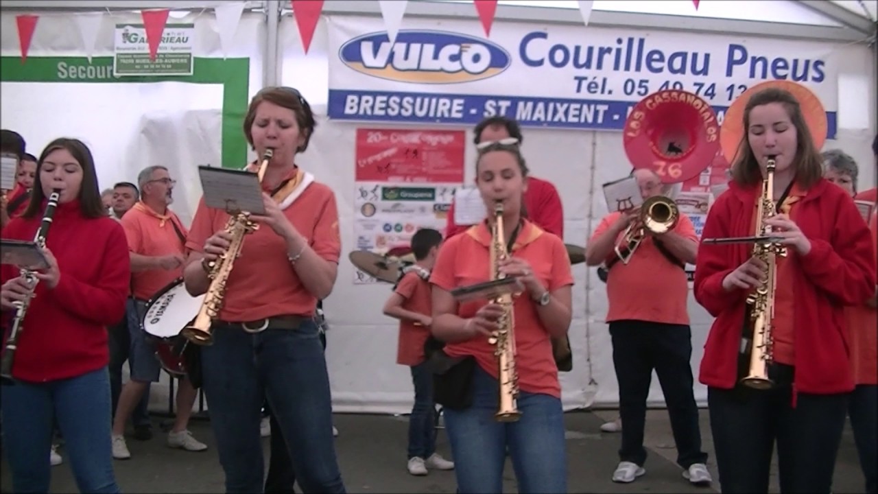 La Banda Los Cassanoïalos à la Banda Fiesta 2017 Nueil-les-Aubiers 