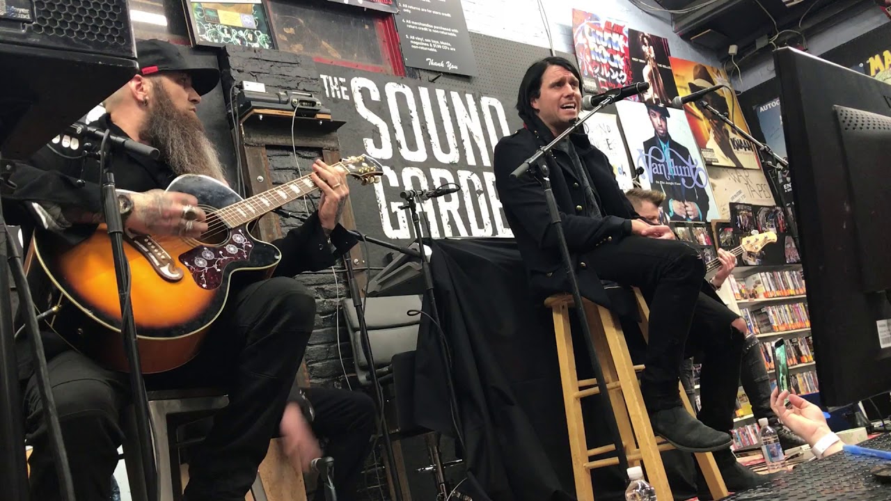 Three Days Grace 