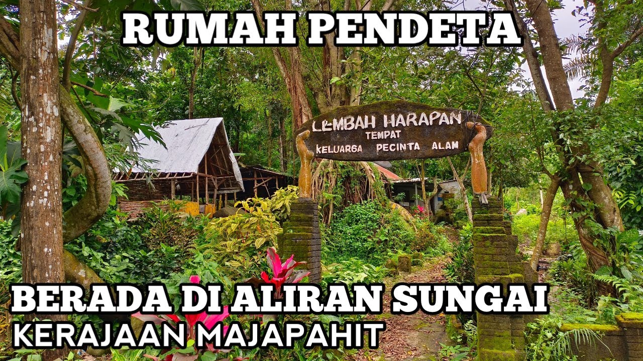 RUMAH PENDETA Berada Di Aliran Air Sungai Kerajaan Majapahit