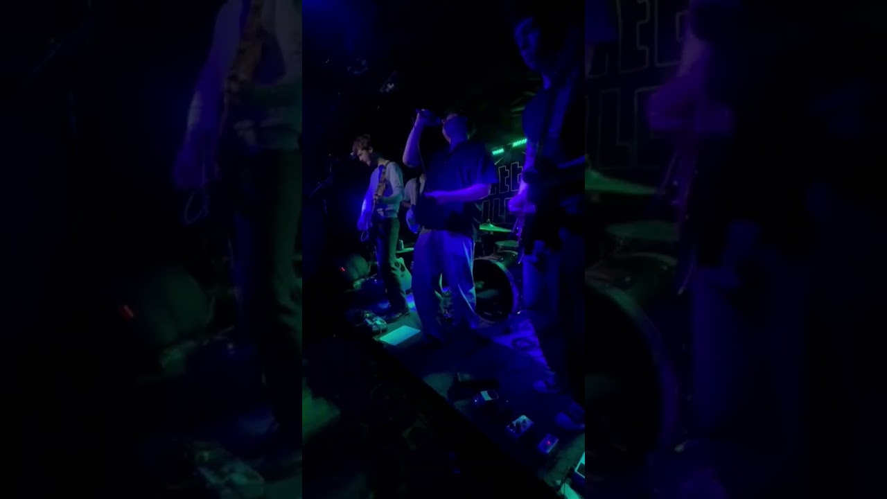 Vennels - Eden ( Live at little buildings 3/10/25 )