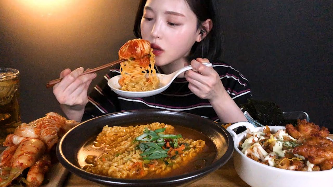 SUB)진라면 매운맛에 치킨마요덮밥 라면 먹방 김장김치 총각김치까지 리얼사운드 Ramyeon chicken mayo mukbang ASMR