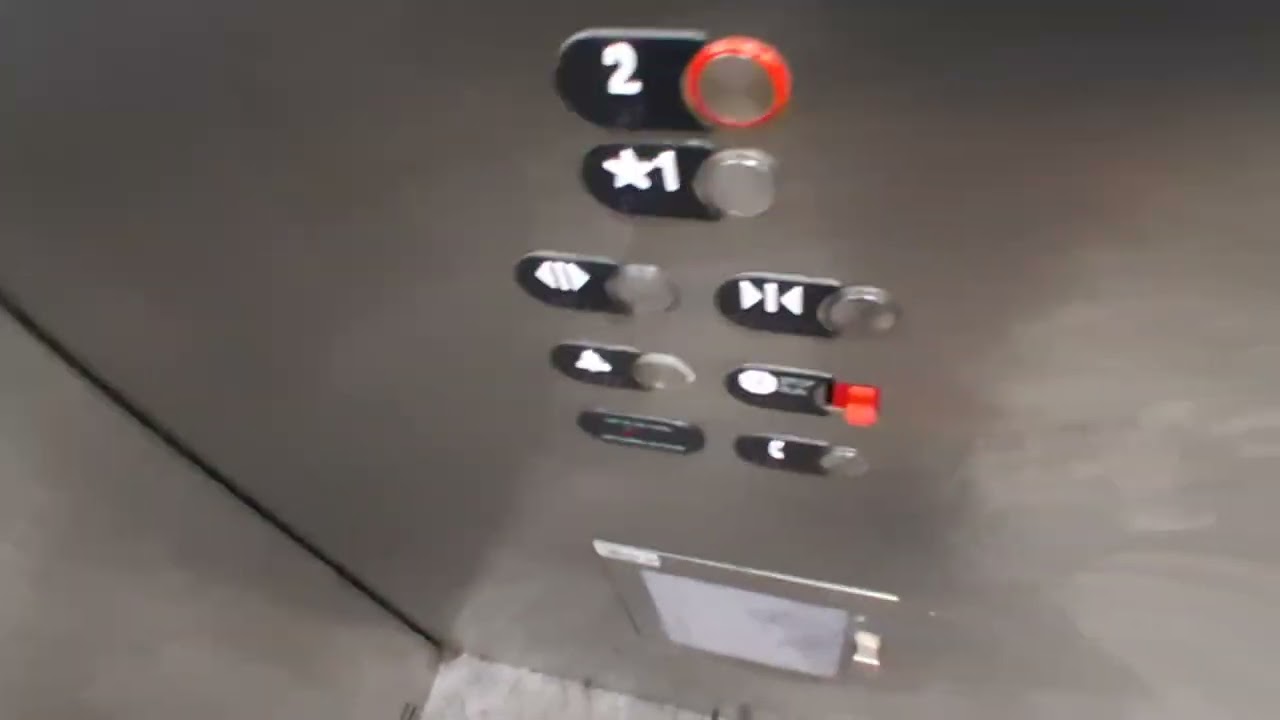 Otis Gen 2 hydraulic elevator at Duane Reade at West 72nd St (Manhattan, NY)