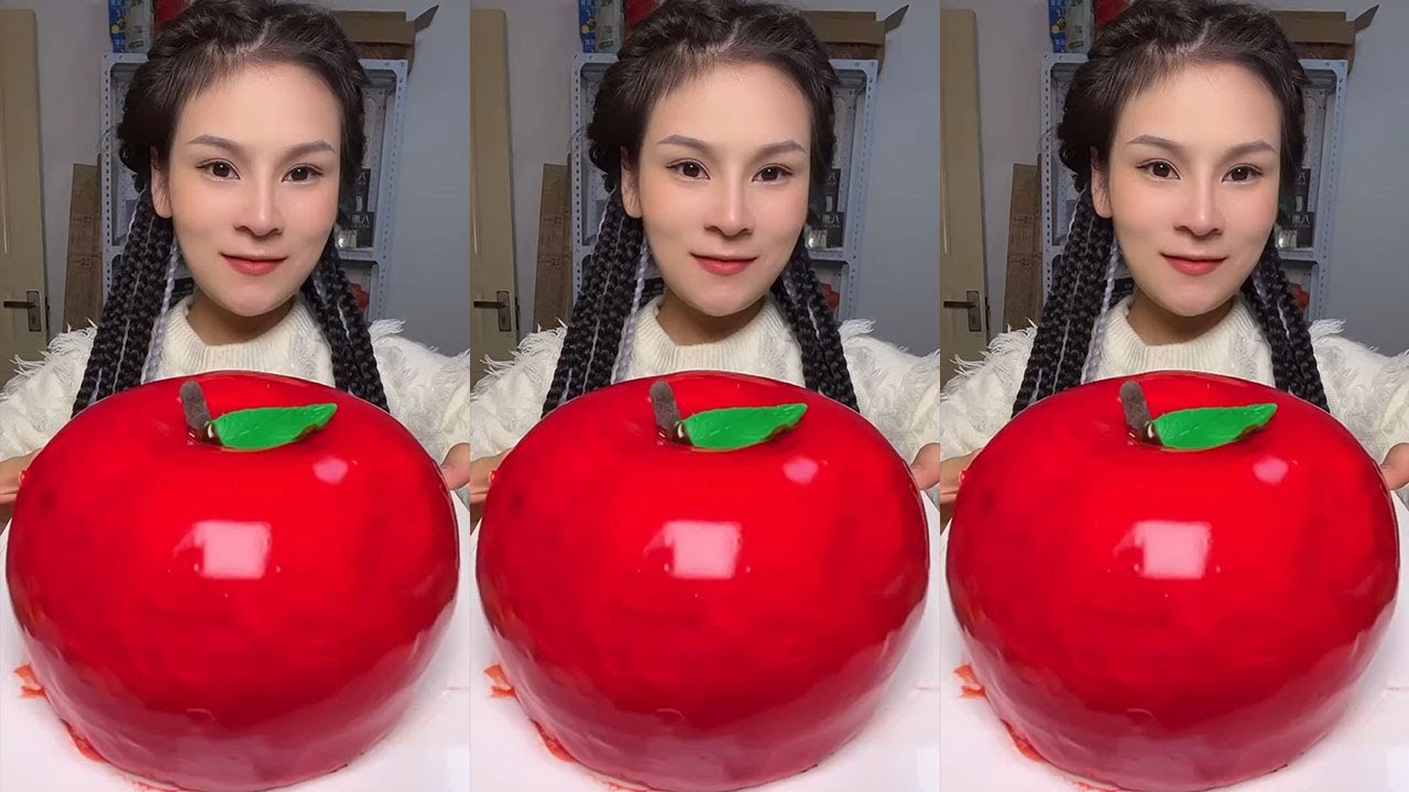 ASMR🍰Eating apple shaped cream cake 🍰 (soft and waxy sound)  크림 케ց 먹방 MUKBANG Satisfaction