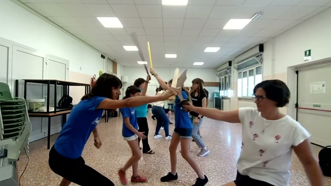 Danza de la lucha de Piratas (danza temática)- PEDAGOVILA
